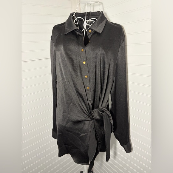 Donna Karan Black Button-Up Shirt with Gold Button Accents - Picture 2 of 7